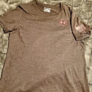 Womens Under Armour t-shirt size large
